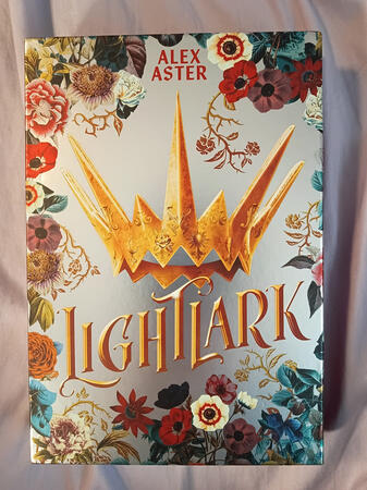 Lightlark 1